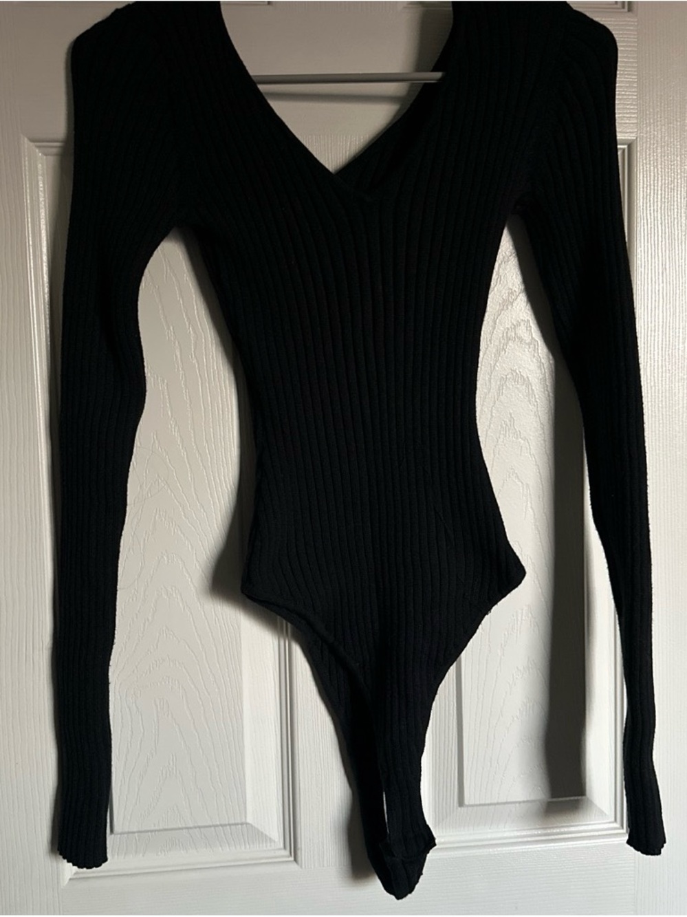 Fashion Nova Black Ribbed V-Neck Long Sleeve Bodysuit Sweater